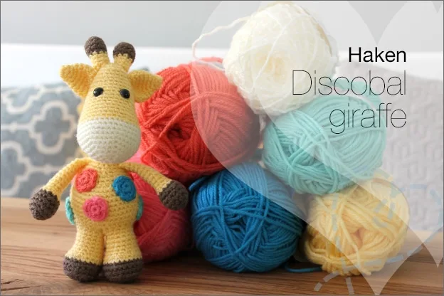 Haken #79: Discobal giraffe, naar patroon van DenDennis