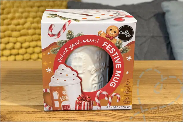 Action Paint Your Own Festive Mug kerst