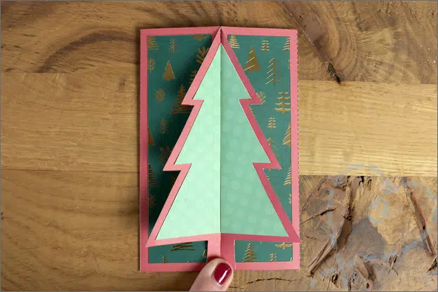 Gevouwen staande kerstkaart uitleg gratis printables